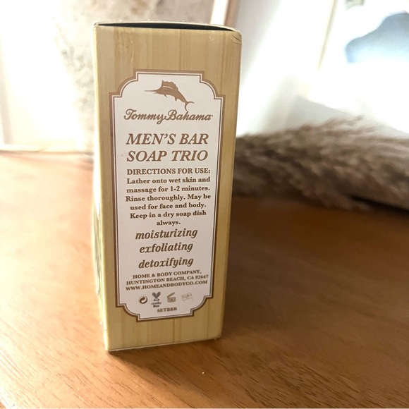 Tommy Bahama Men's Bar Soap Set Trio, Retails $50 - Picture 5 of 5